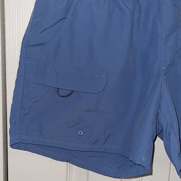EUC Columbia Shorts with lots of Pockets - Picture 3 of 5